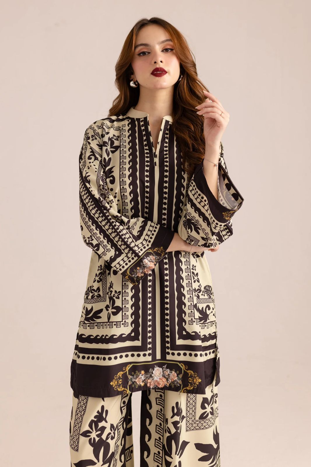 Zayna 2pc PRICE 2599